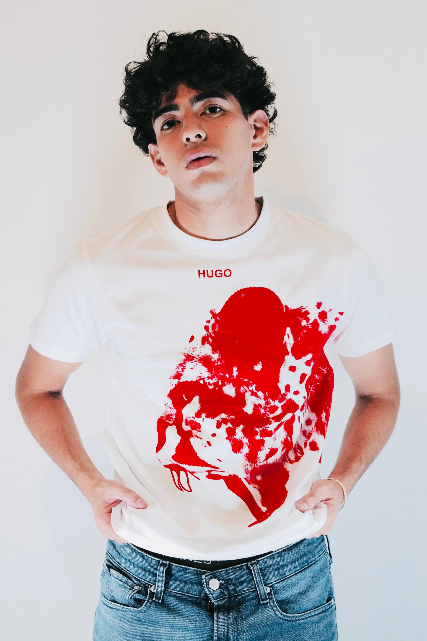 camiseta hugo animal